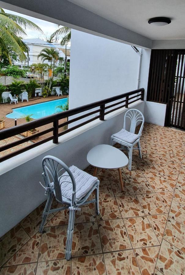 Les Cerisiers - Exclusive Beach Residence - 3 Bedroom Modern Apartment, Flic En Flac Flic en Flac Exterior foto